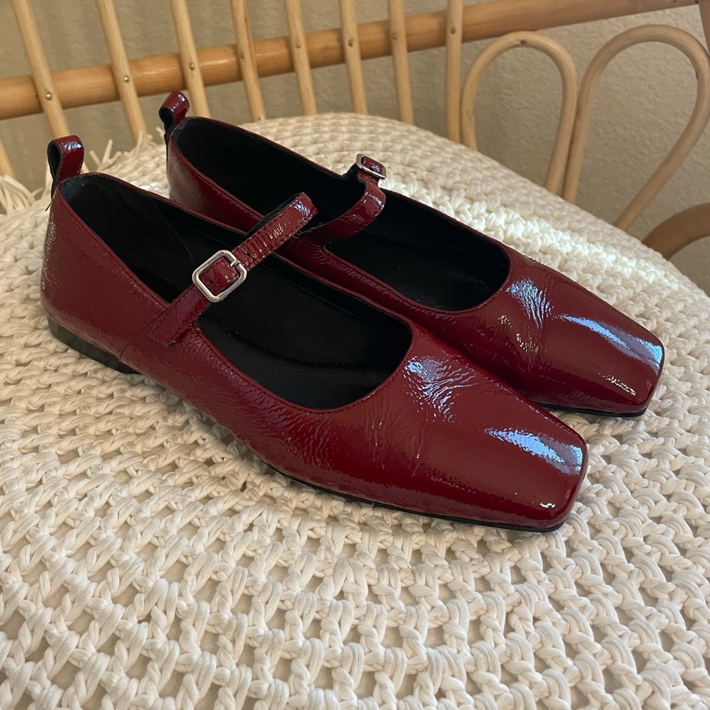 Mary Jane flats